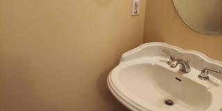 3 Bed 2.5 Bath Townhouse Gallery 12
