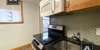 9 Mount Ida St. Gallery 2