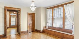 157 E. Oakland Ave. Gallery 7