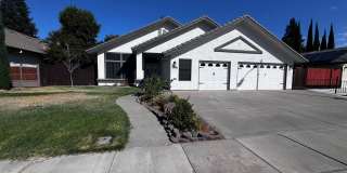 Freshly Updated 3BD/2BA Home with Bonus Room, 3-Car Garage & Fenced Backyard Gallery 1