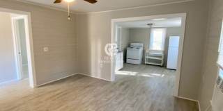 Remodeled 2 bedroom / 1 bathroom home available now! Gallery 8
