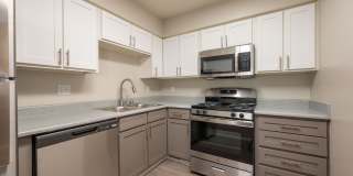 Monterey Manor Apartments Gallery 4