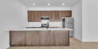 2bed/2.5bath Modern Townhomes! Gallery 103