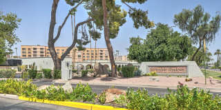 $500 Move in Special! Scottsdale Shadows 2Bed 2Bath Condo includes W/T/S utilities! Gallery 4