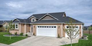 Radiant lake - 3 Bedroom Home Radiant lake - 3 Bedroom Home Gallery 1