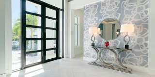 ** YOU WANT LUXURY AT ITS FINEST**ABSOLUTELY STUNNING ENTERTAINMENT 4\5 MOORINGS HOME ** Gallery 33