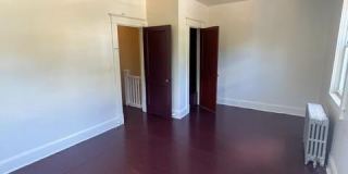 787 LINNARD Street Gallery 10