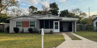 10412 SKYCREST Drive N Gallery 2