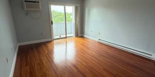 PENDING - Deer Haven Preserve 2 bed, 1 bath 3rd floor unit Gallery 5