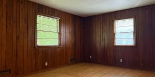 4 Bedroom Home in Richfield Gallery 9