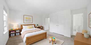 8904 BARROWGATE Court Gallery 27