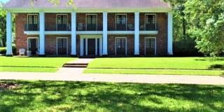 Great home at entrance of Bocage Jefferson Place Subdivision Gallery 1