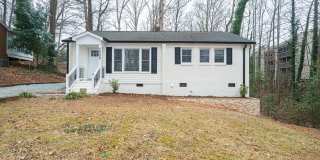 5000 Erickson Road Gallery 1