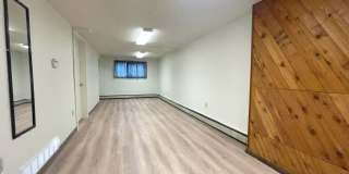 7th Ave (751) Gallery 3