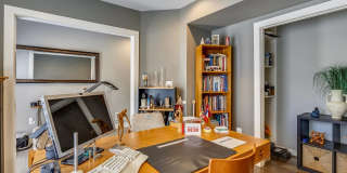 GREAT LOCATION!! Stunning 3BD/3.5BA luxury 4-level townhouse! Gallery 63