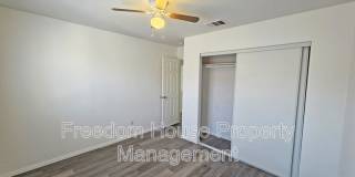 670 Bourbon Street - 2 Gallery 25