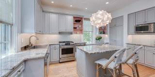 83 John Street Gallery 11