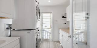 5439 Carpenter Ave Gallery 8