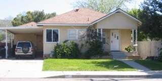 3 Bedroom 2 Bathroom Home Available July Gallery 1