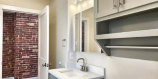 2529 E Admiral Pl - D Gallery 13