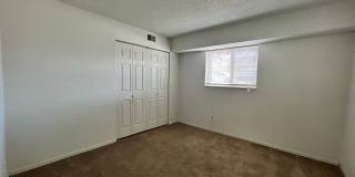 $0 DEPOSIT OPTION. STUNNING 2BED/1BATH CONDO IN HIGHLINE MEADOWS Gallery 23