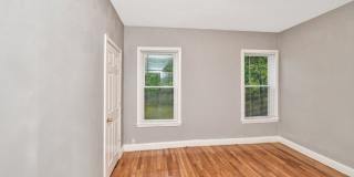 352 Norfolk St Gallery 10