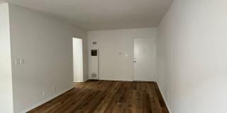 334 S. Hobart Blvd. Gallery 5