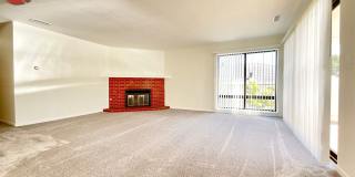 414 Laurel Ave - 2 Bed, 2 Bath Condo AVAILABLE NOW! Gallery 1