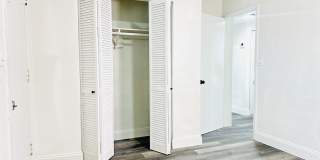 Modern Apartments  Near Jackson Hospital: 1-3 Bedroom Options Gallery 17