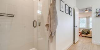 2217 Forest Hill Lane Gallery 24