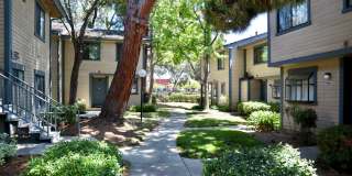 Homey 1-bedroom condo in Newark - convenient location! Gallery 1