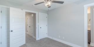 827 Charlotte Street Gallery 13