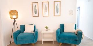 Stylish Heated Pool House  Near the Beach Gallery 20