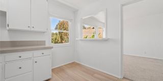 350 Y Place Gallery 6