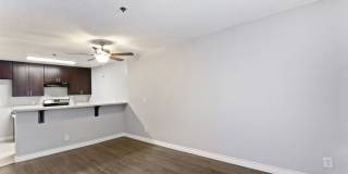 CCA - Columbia Court Apartments LP dba Tuscani Villas Gallery 7