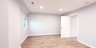 308 Alden Avenue Gallery 22