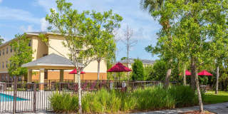 Heron Pond - 55+ Apartments Gallery 6