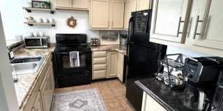 2708 S Rogers - FULLY FURNISHED!! Gallery 9