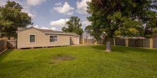 Move in Ready and pricced to GO!! 3 Bed / 2 Bath in 77619! Gallery 23