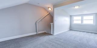 Available August - Check out this beautiful 2 bedroom w/ city views! Gallery 27