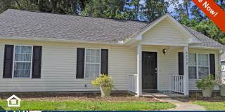3 BD/2BA Home with Sunny Floorplan and Eat-in Kitchen 3 BD/2BA Home with Sunny Floorplan and Eat-in Kitchen Gallery 1