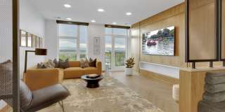 Aston on South Pearl Gallery 17