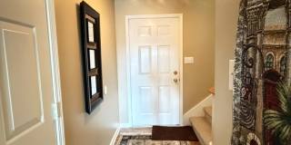 3 bedroom 2.5 bath townhome located in the Windwood Village Gallery 3