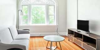 12 Strathmore Rd. Gallery 10
