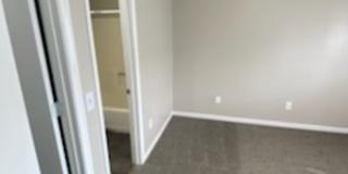 River Walk Apartments Gallery 99
