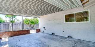 6063 Pineland Avenue Gallery 42