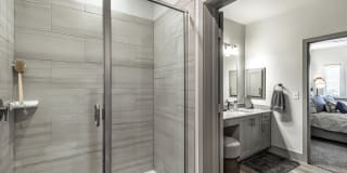 Arista at Riverstone Age 55+ Apartment Homes Gallery 36