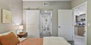 Array La Mesa Gallery 33