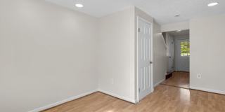 14205 CASTLEMOOR Court Gallery 5