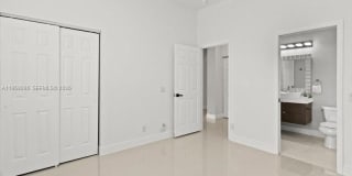 1819 Mariners Ln Gallery 20